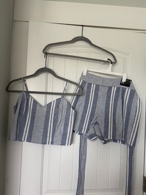 EXPRESS Striped Blue & White Linen-Look Crop Top and High-Waist Shorts Set